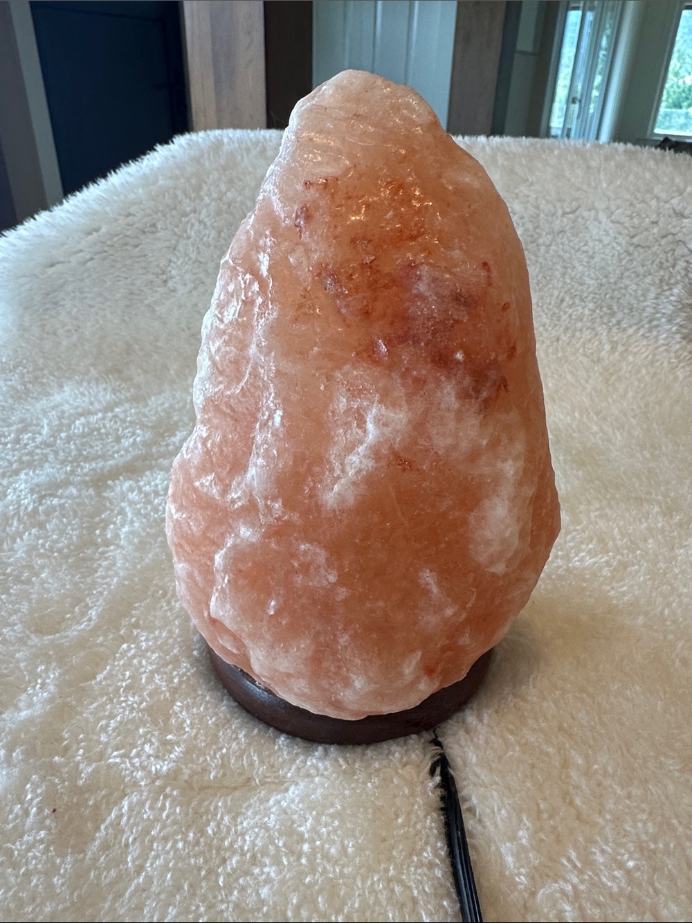 Himalayan salt light